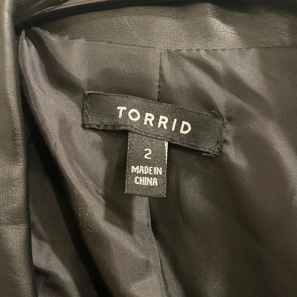 Torrid faux leather bomber jacket - Picture 2 of 4